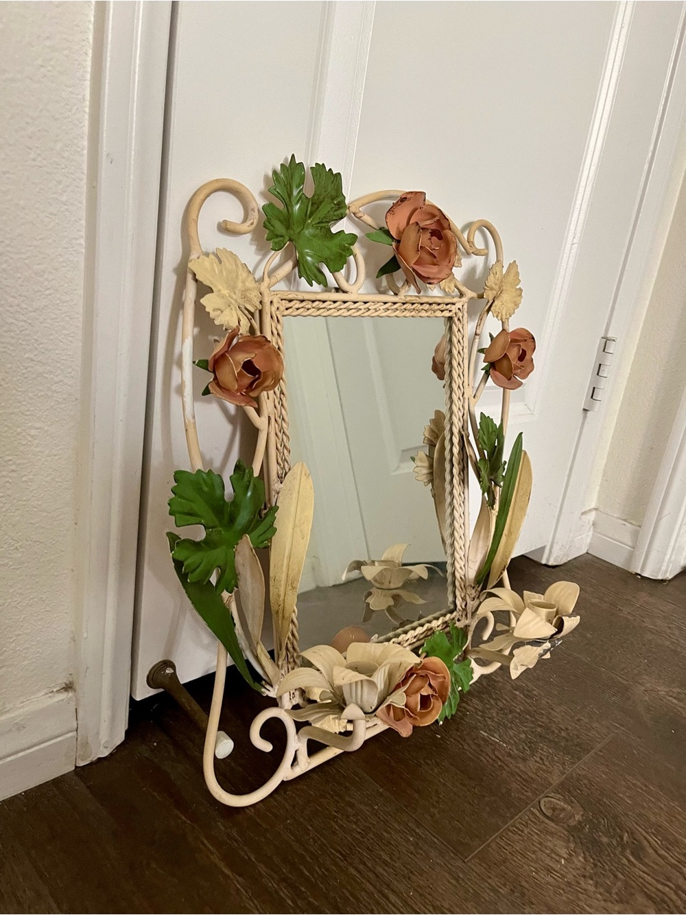 Vintage Metal Tole mirror candle sconce 14/18 Inches - Picture 3 of 14